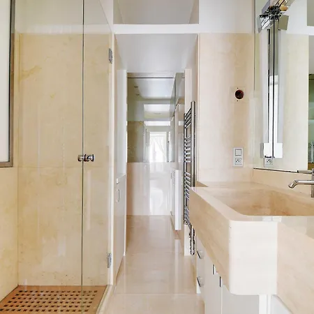 Apartament Exceptional With A-c - Pantheon-luxembourg